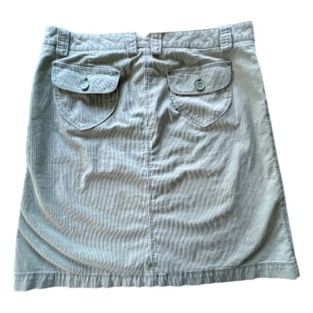 Women's GAP Green Vintage Corduroy Skirt Size 8 Cotton Y2K Holiday Trend Classic